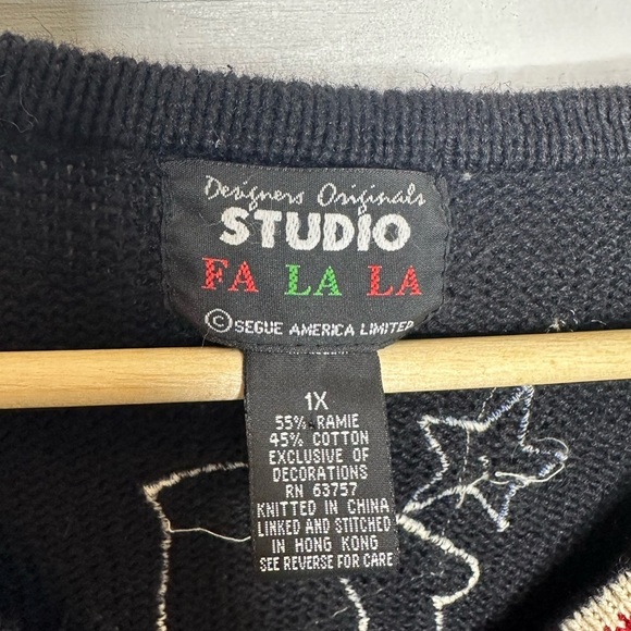 Vintage Studio Fa La La  Embroidered Christmas Novelty Sweater Women's-Size 1X - Picture 8 of 8